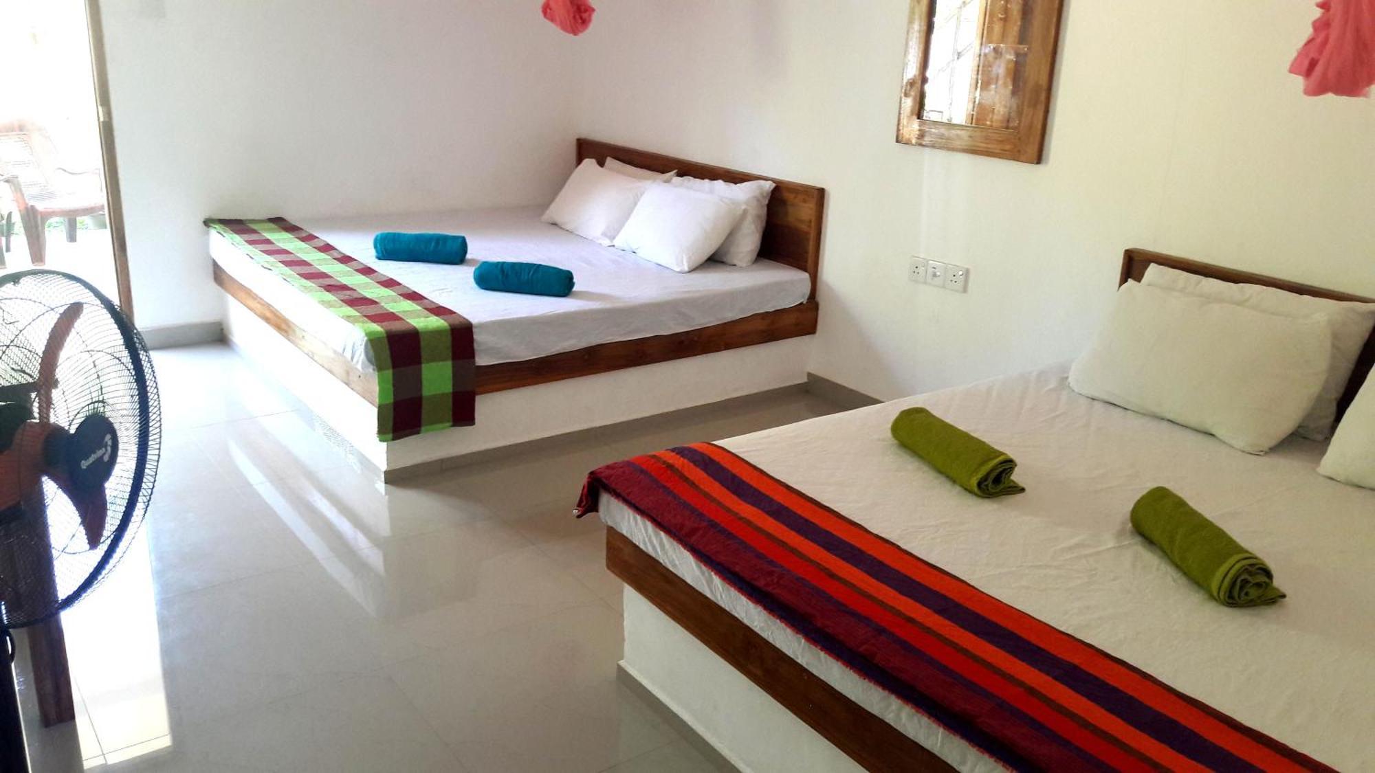 Share Safari House Udawalawe Bed & Breakfast Exterior foto