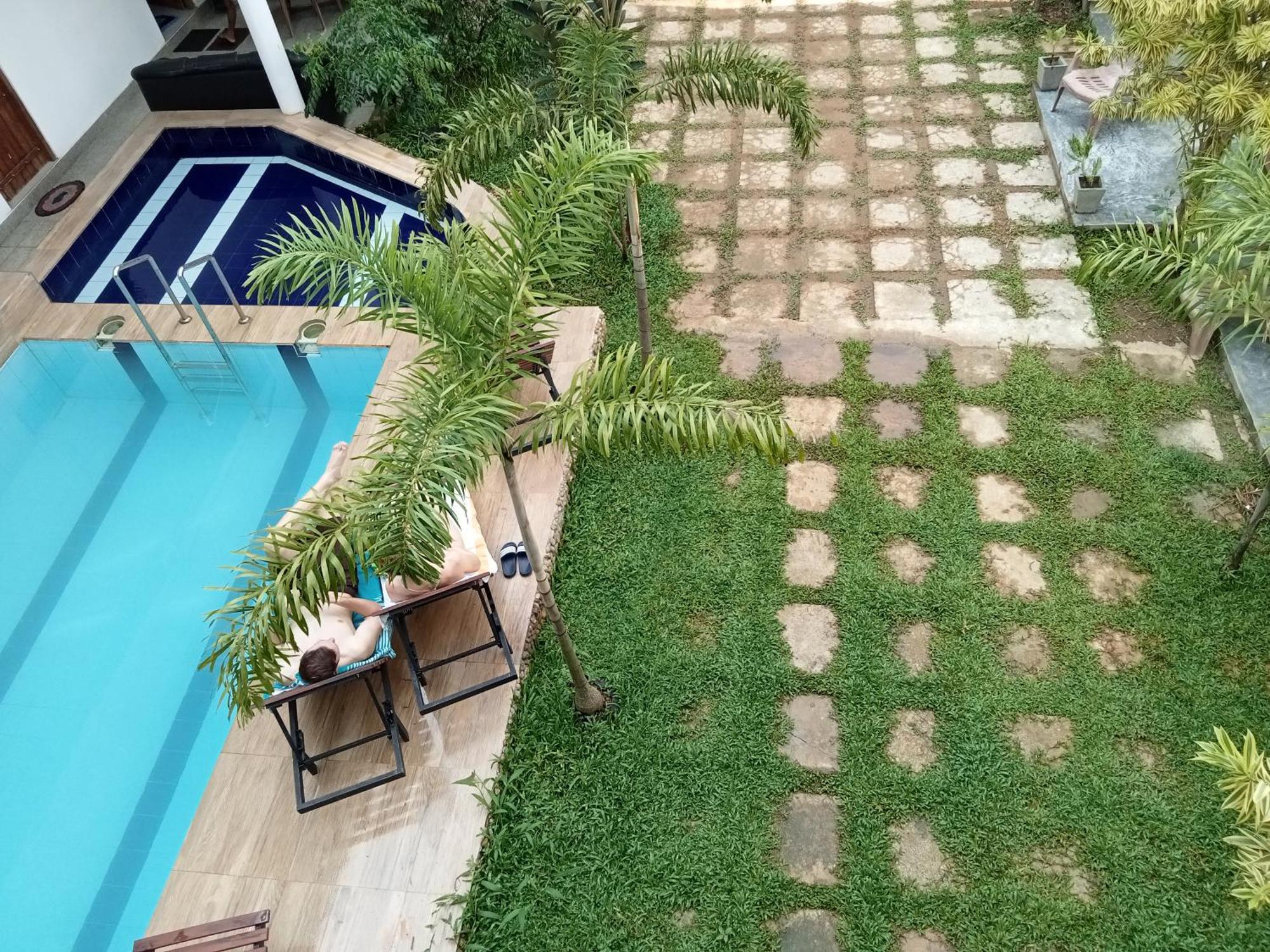 Share Safari House Udawalawe Bed & Breakfast Exterior foto